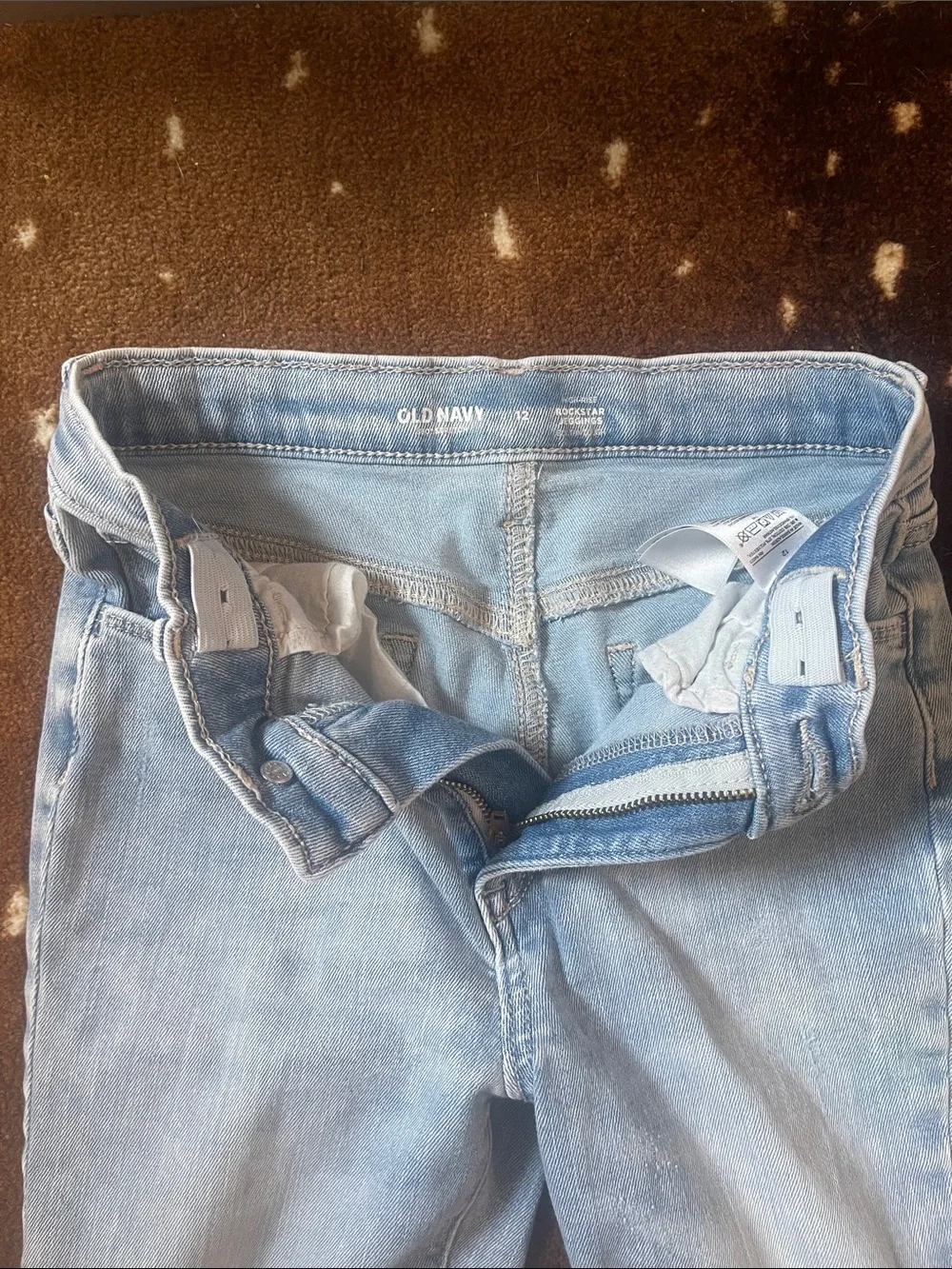 Old Navy Light Blue Skinny Jeans with Frayed Ankle